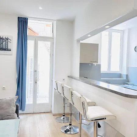 1 Bedroom Flat With Balcony Center Croisette 6ppl Apartment